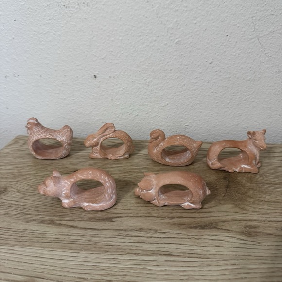 Farm Animal Napkin Holder Rings Chicken, Pig, Duck,‎ Rabbit, Pig Lot Of 6 - Picture 1 of 16